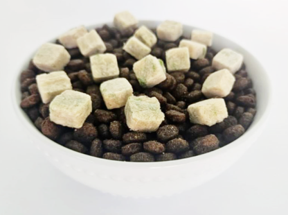 Chicken Breast & Green Bean Freeze-Dried Dog Treats